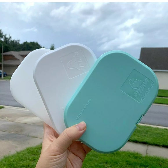 3 set of Face Mask Storage Case Containers - Picture 12 of 12